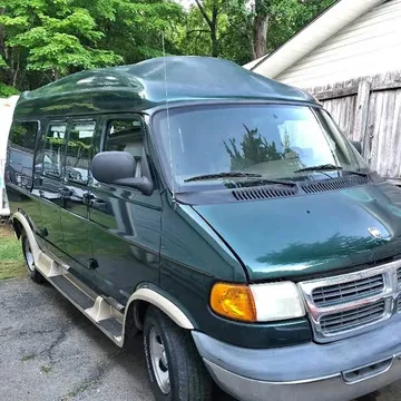 2001 Dodge Ram Van 1500 · Extended Van 3D