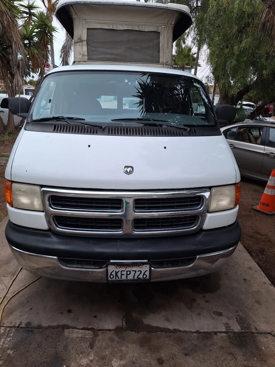 2001 Dodge Ram Van - Image 9 of 21