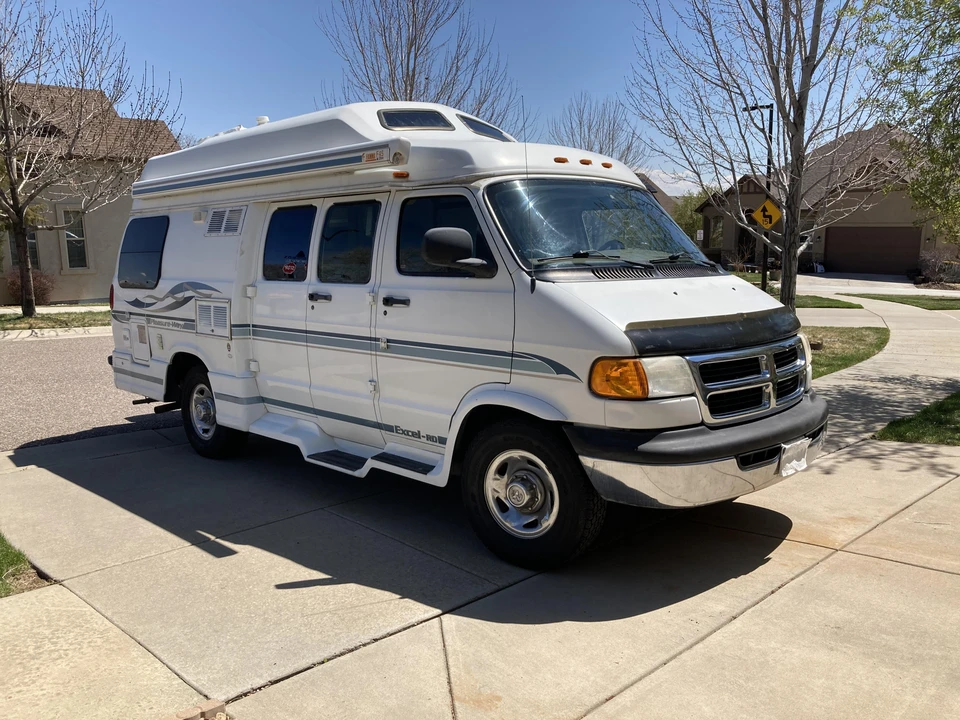 2001 Dodge Ram Van - Image 8 of 31