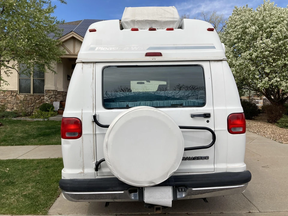 2001 Dodge Ram Van - Image 7 of 31