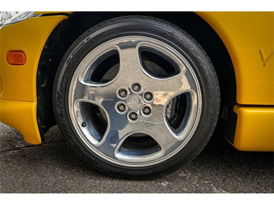 2001 Dodge Viper 2nd Gen - Image 10 of 19