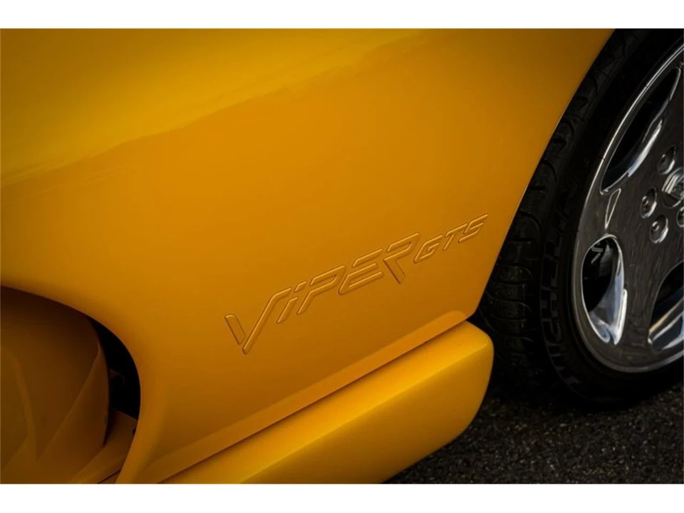 2001 Dodge Viper 2nd Gen - Image 8 of 19