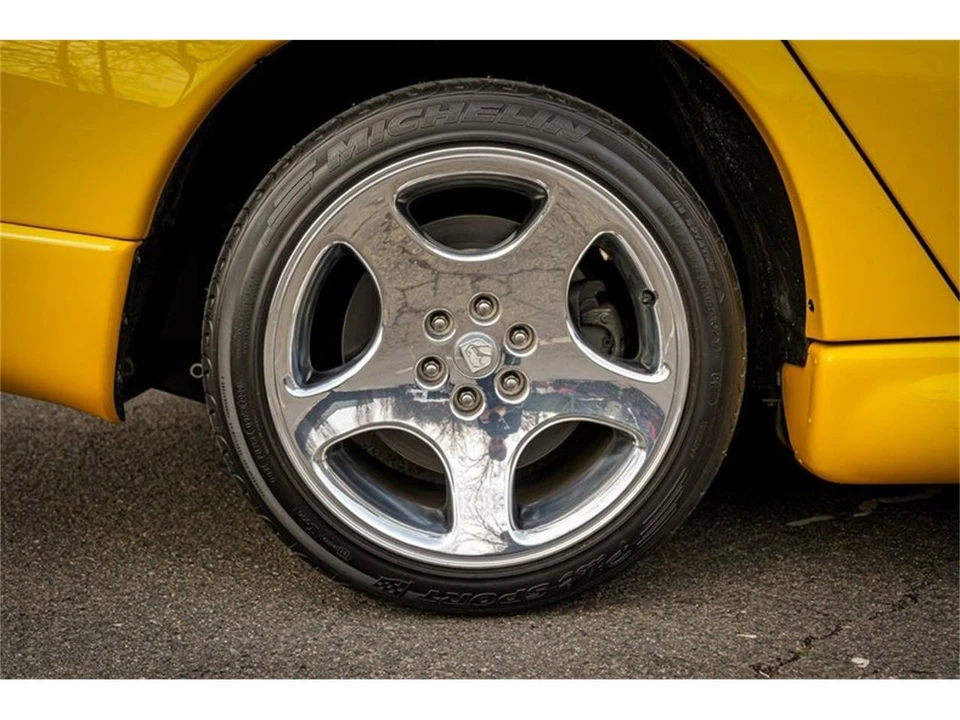 2001 Dodge Viper 2nd Gen - Image 11 of 19