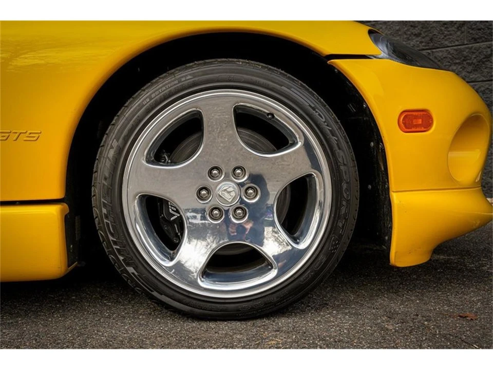 2001 Dodge Viper 2nd Gen - Image 9 of 19