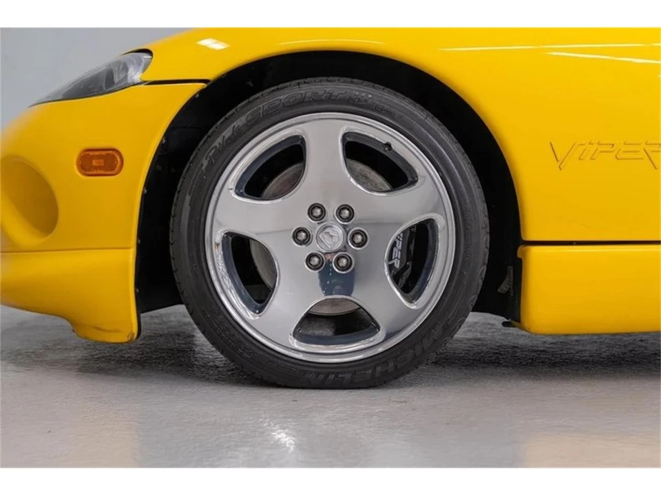 2001 Dodge Viper 2nd Gen - Image 5 of 22