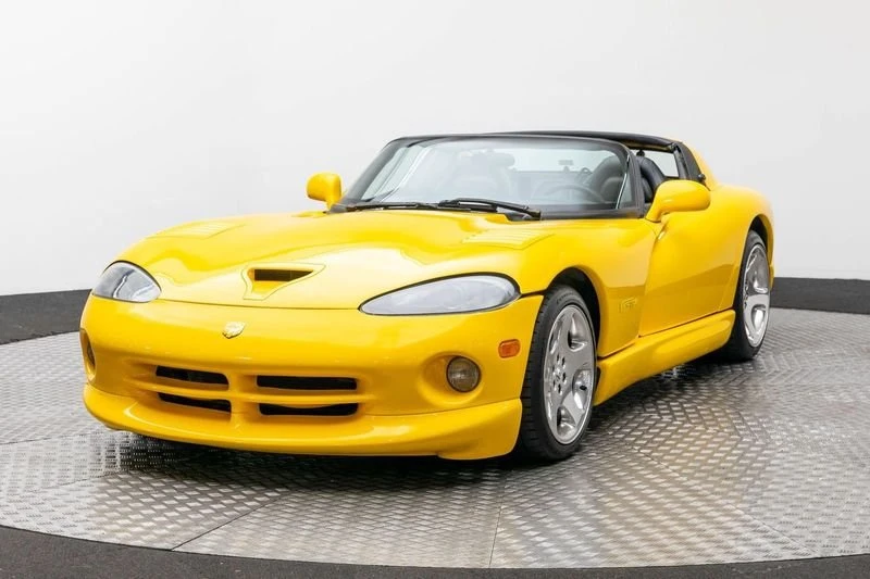 2001 Dodge Viper 2nd Gen - Image 2 of 16