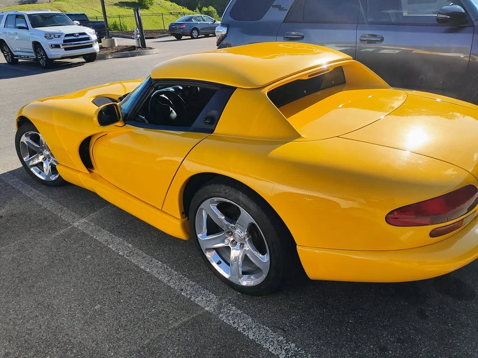 2001 Dodge Viper 2nd Gen - Image 11 of 11