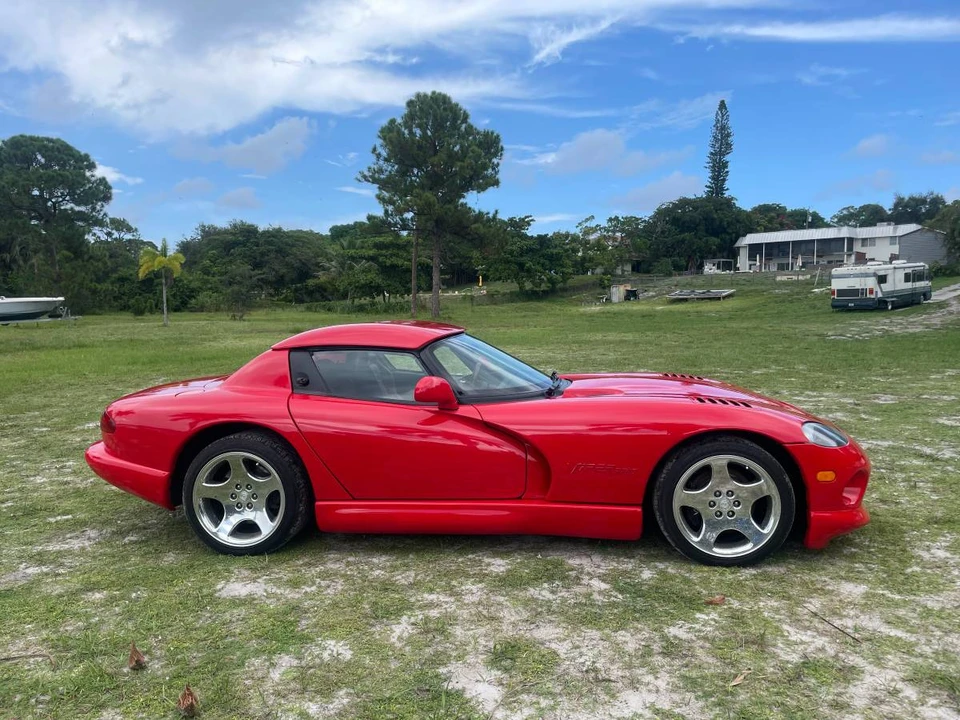 2001 Dodge Viper 2nd Gen - Image 6 of 22