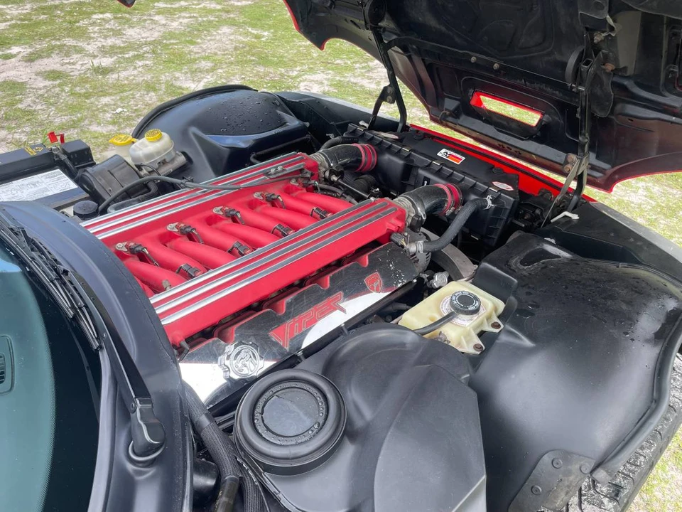 2001 Dodge Viper 2nd Gen - Image 13 of 22