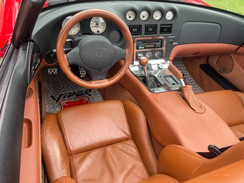 2001 Dodge Viper 2nd Gen - Image 9 of 22
