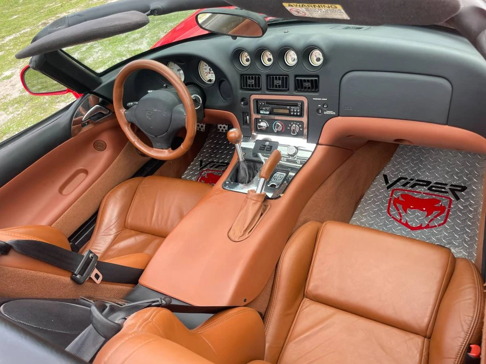 2001 Dodge Viper 2nd Gen - Image 10 of 22
