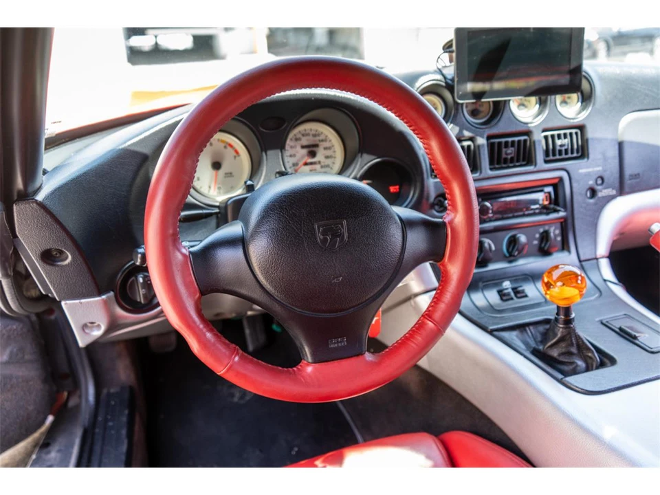 2001 Dodge Viper 2nd Gen - Image 29 of 31