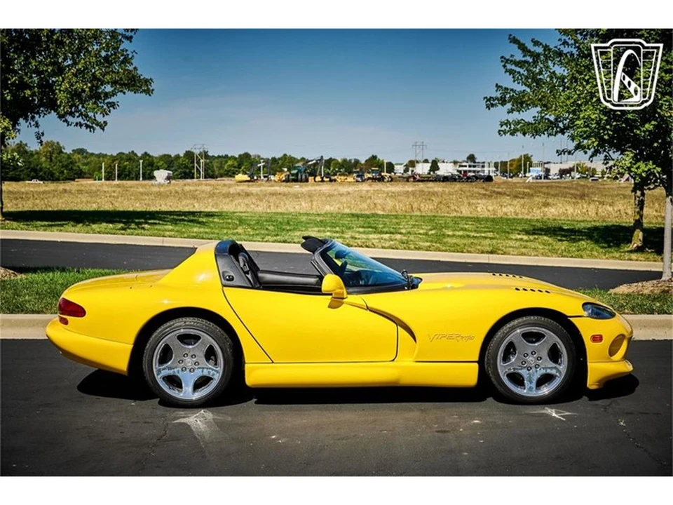 2001 Dodge Viper 2nd Gen - Image 16 of 31