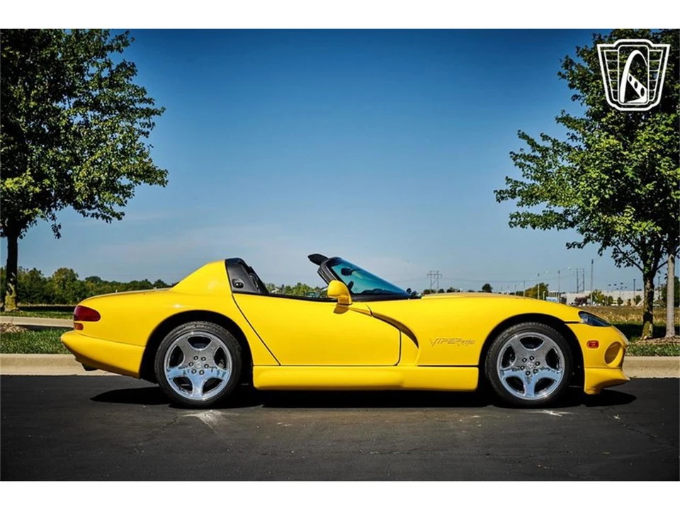 2001 Dodge Viper 2nd Gen - Image 17 of 31