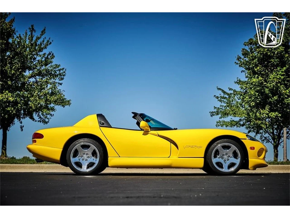 2001 Dodge Viper 2nd Gen - Image 18 of 31