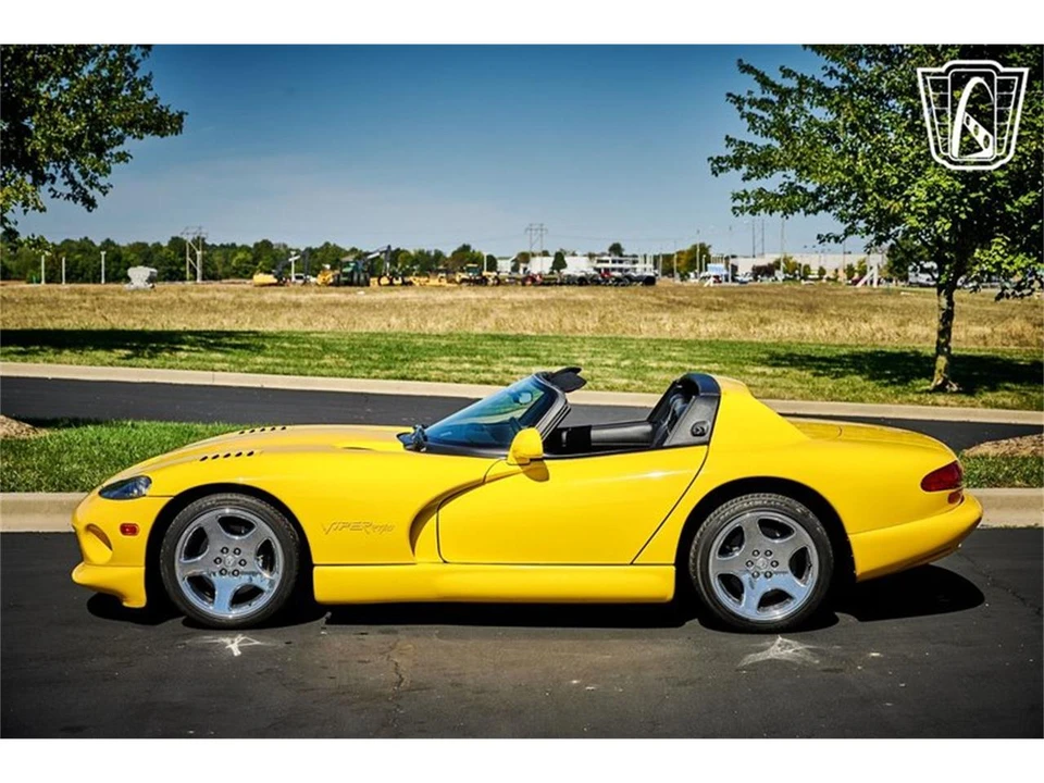 2001 Dodge Viper 2nd Gen - Image 4 of 31