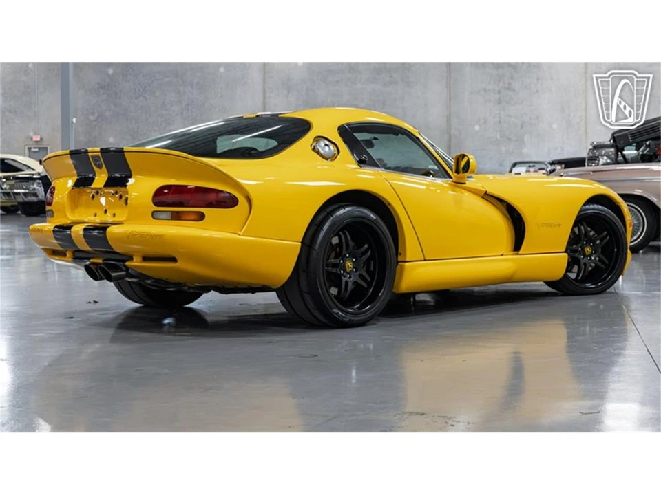 2001 Dodge Viper 2nd Gen - Image 6 of 31