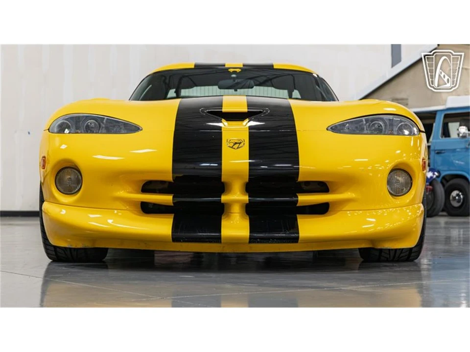 2001 Dodge Viper 2nd Gen - Image 4 of 31