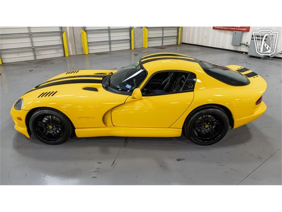 2001 Dodge Viper 2nd Gen - Image 29 of 31