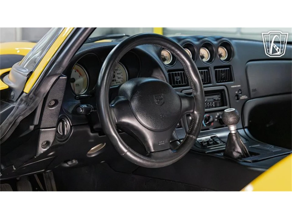 2001 Dodge Viper 2nd Gen - Image 15 of 31