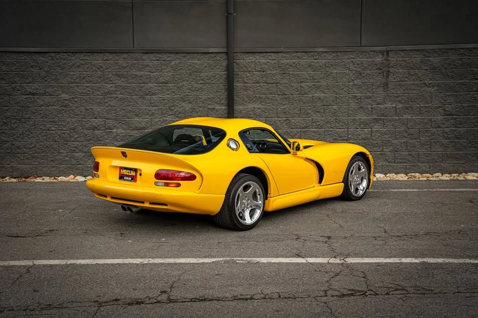 2001 Dodge Viper GTS 2nd Gen - Image 5 of 15