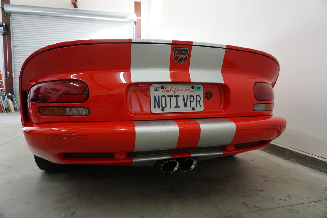 2001 Dodge Viper GTS 2nd Gen - Image 20 of 31