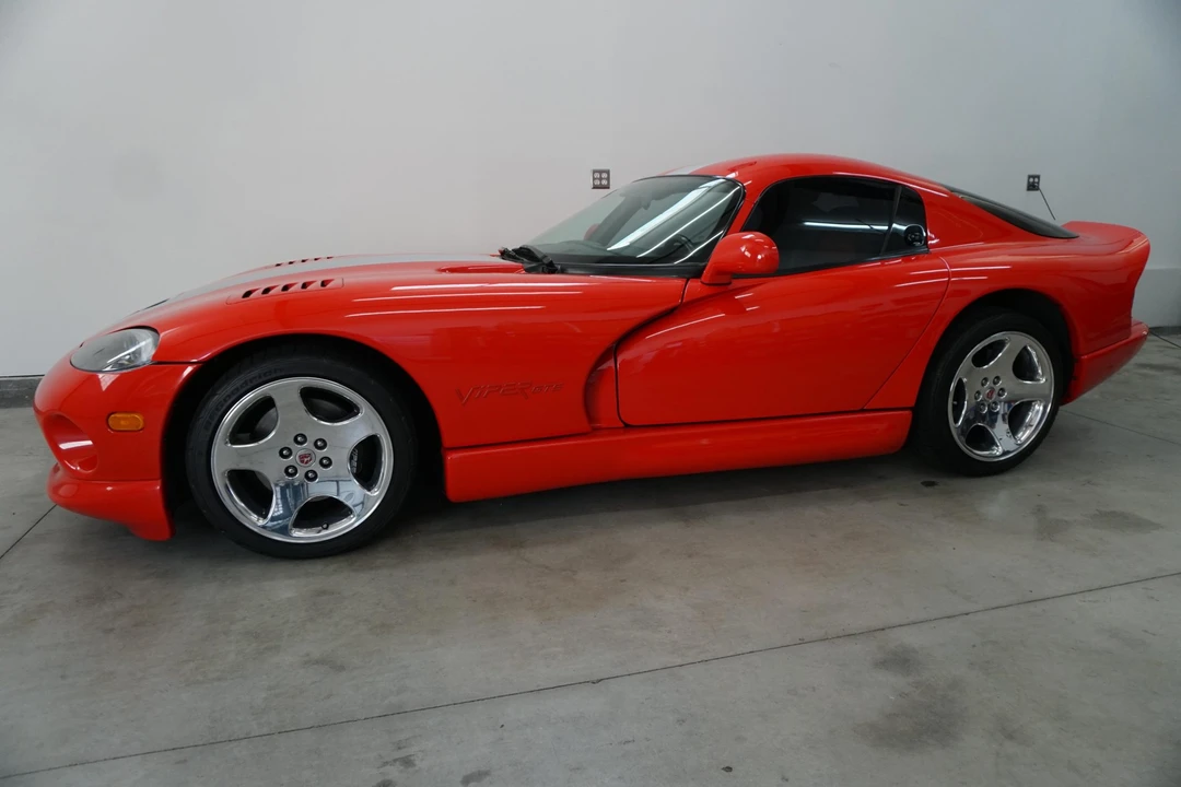 2001 Dodge Viper GTS 2nd Gen - Image 3 of 31