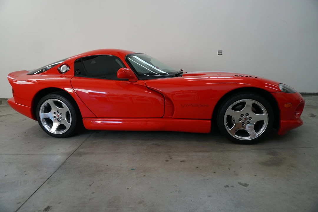 2001 Dodge Viper GTS 2nd Gen - Image 25 of 31