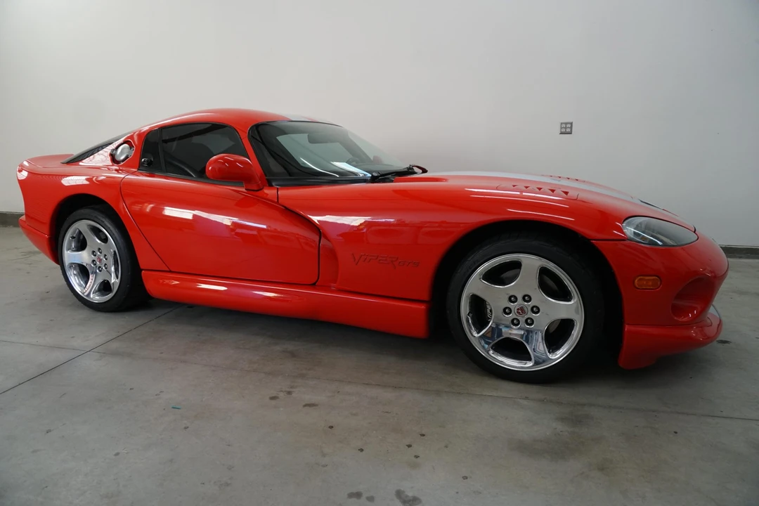 2001 Dodge Viper GTS 2nd Gen - Image 27 of 31