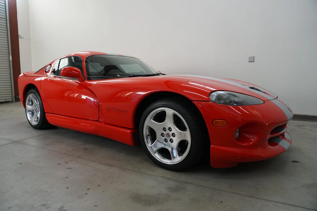 2001 Dodge Viper GTS 2nd Gen - Image 26 of 31