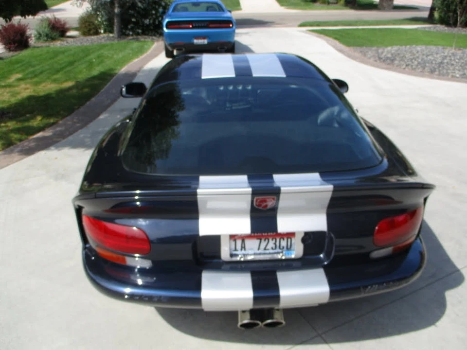 2001 Dodge Viper GTS 2nd Gen - Image 13 of 31