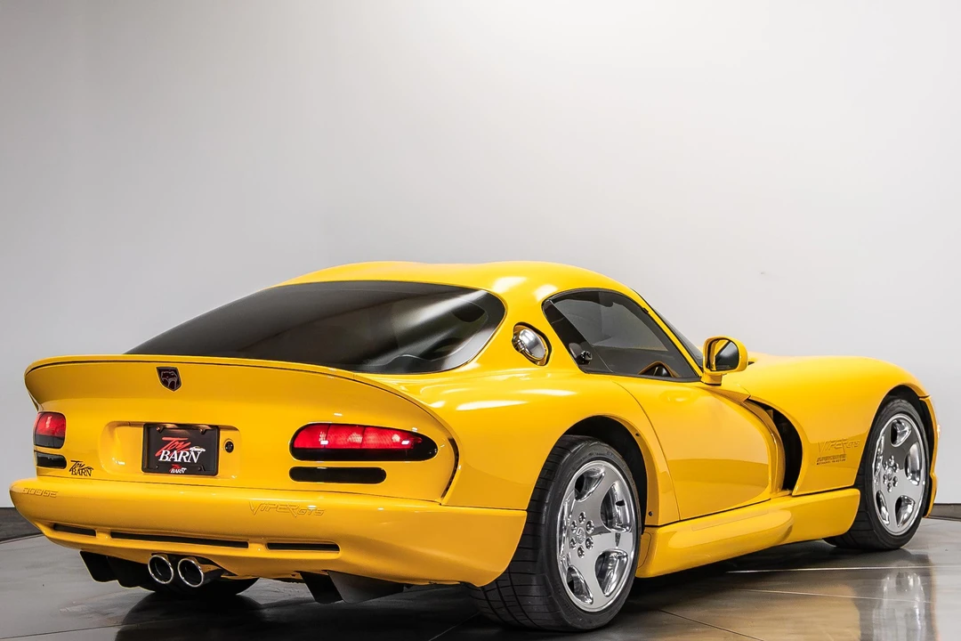 2001 Dodge Viper GTS 2nd Gen - Image 10 of 31