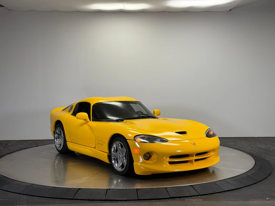 2001 Dodge Viper GTS 2nd Gen - Image 25 of 31