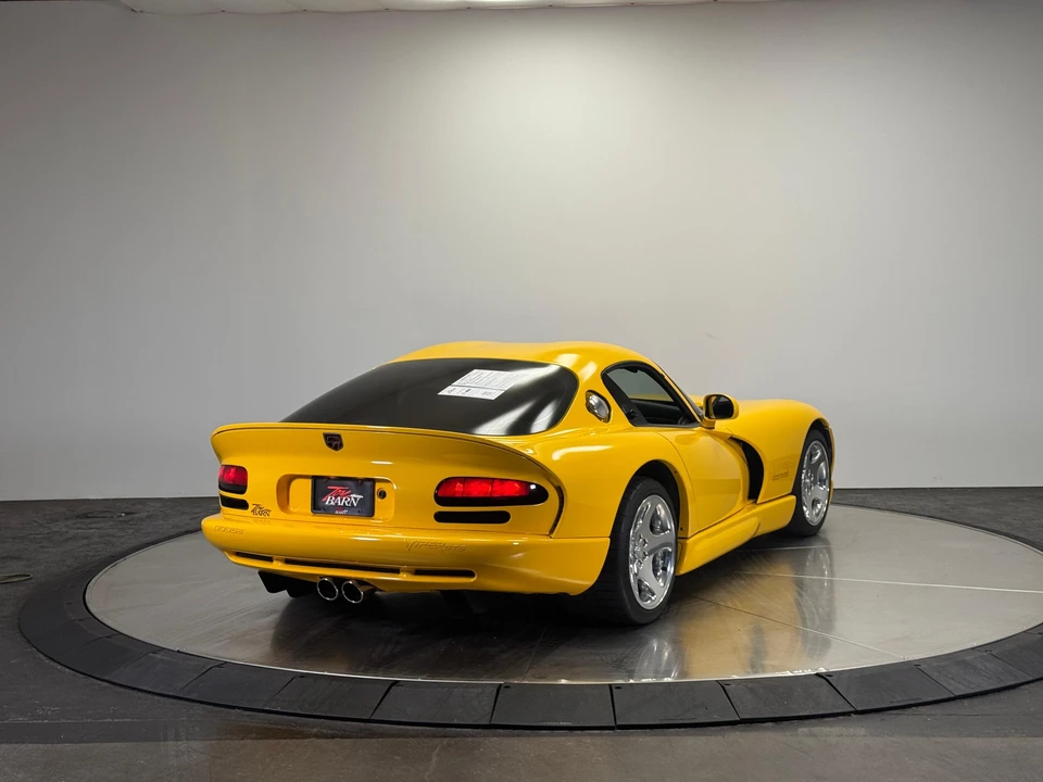 2001 Dodge Viper GTS 2nd Gen - Image 19 of 31