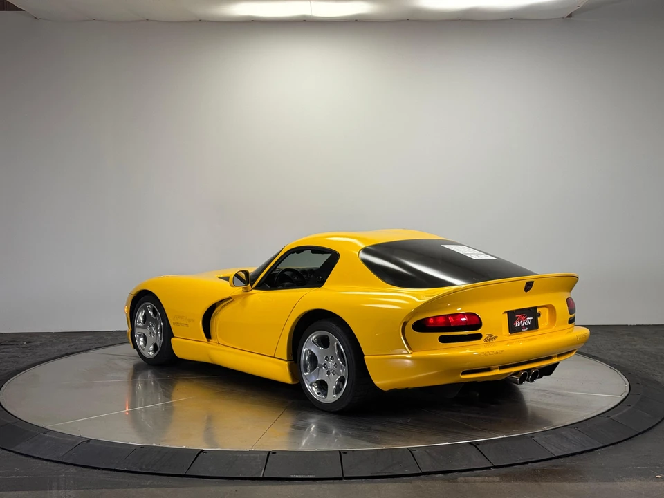 2001 Dodge Viper GTS 2nd Gen - Image 16 of 31
