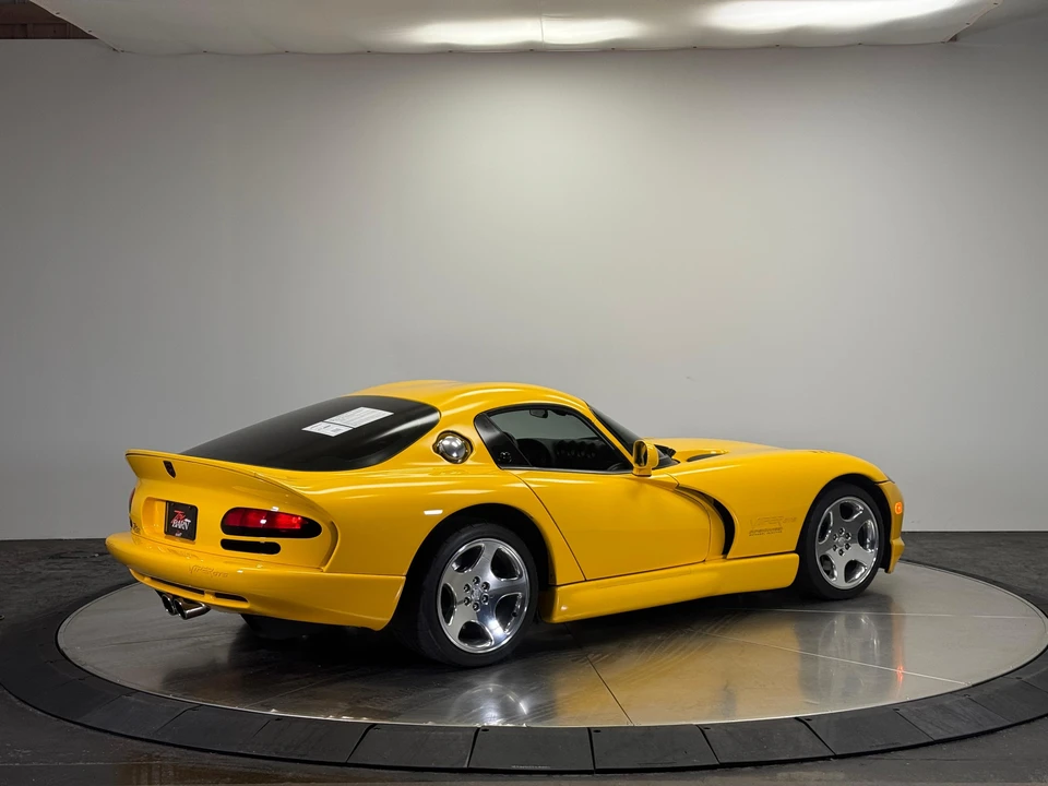 2001 Dodge Viper GTS 2nd Gen - Image 20 of 31