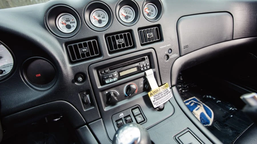 2001 Dodge Viper GTS 2nd Gen - Image 6 of 12