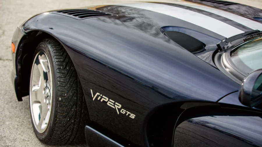 2001 Dodge Viper GTS 2nd Gen - Image 9 of 12