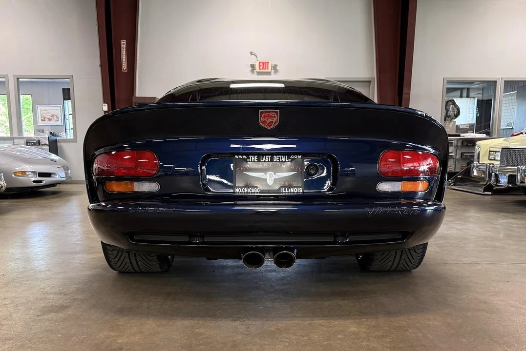 2001 Dodge Viper GTS 2nd Gen - Image 25 of 31