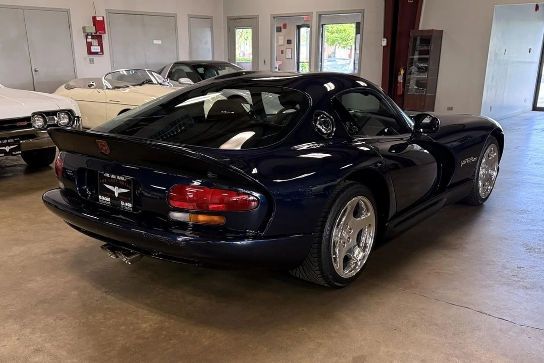 2001 Dodge Viper GTS 2nd Gen - Image 28 of 31