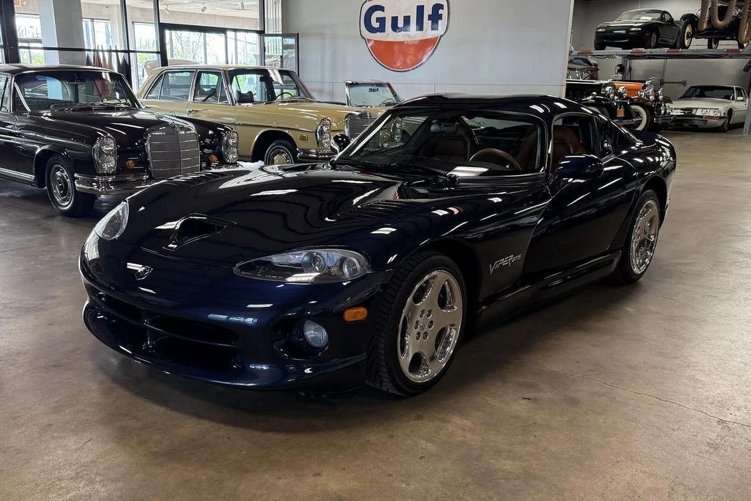 2001 Dodge Viper GTS 2nd Gen - Image 3 of 31