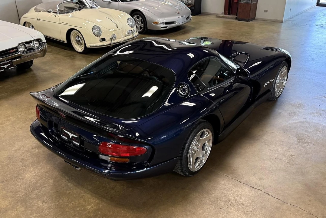2001 Dodge Viper GTS 2nd Gen - Image 29 of 31