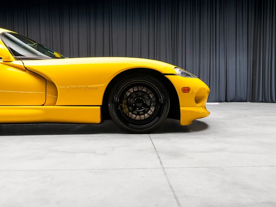 2001 Dodge Viper GTS 2nd Gen - Image 29 of 31
