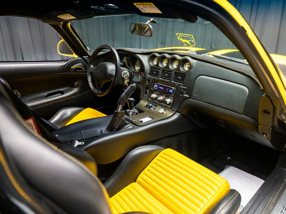 2001 Dodge Viper GTS 2nd Gen - Image 6 of 31