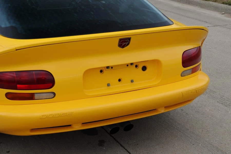 2001 Dodge Viper GTS 2nd Gen - Image 9 of 30