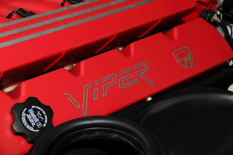 2001 Dodge Viper GTS 2nd Gen - Image 28 of 30
