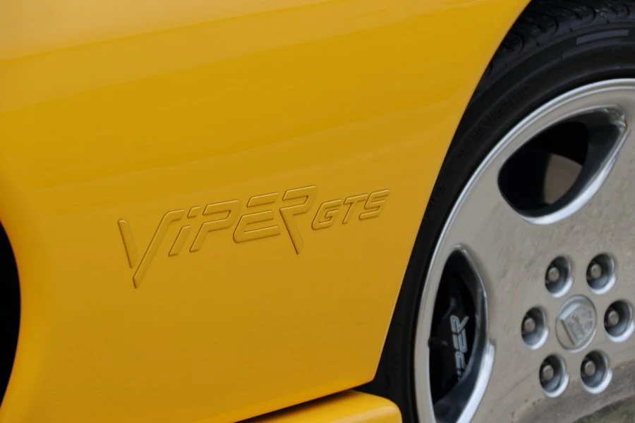 2001 Dodge Viper GTS 2nd Gen - Image 8 of 30