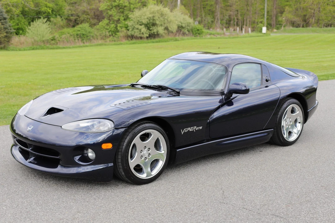 2001 Dodge Viper GTS 2nd Gen - Image 5 of 31