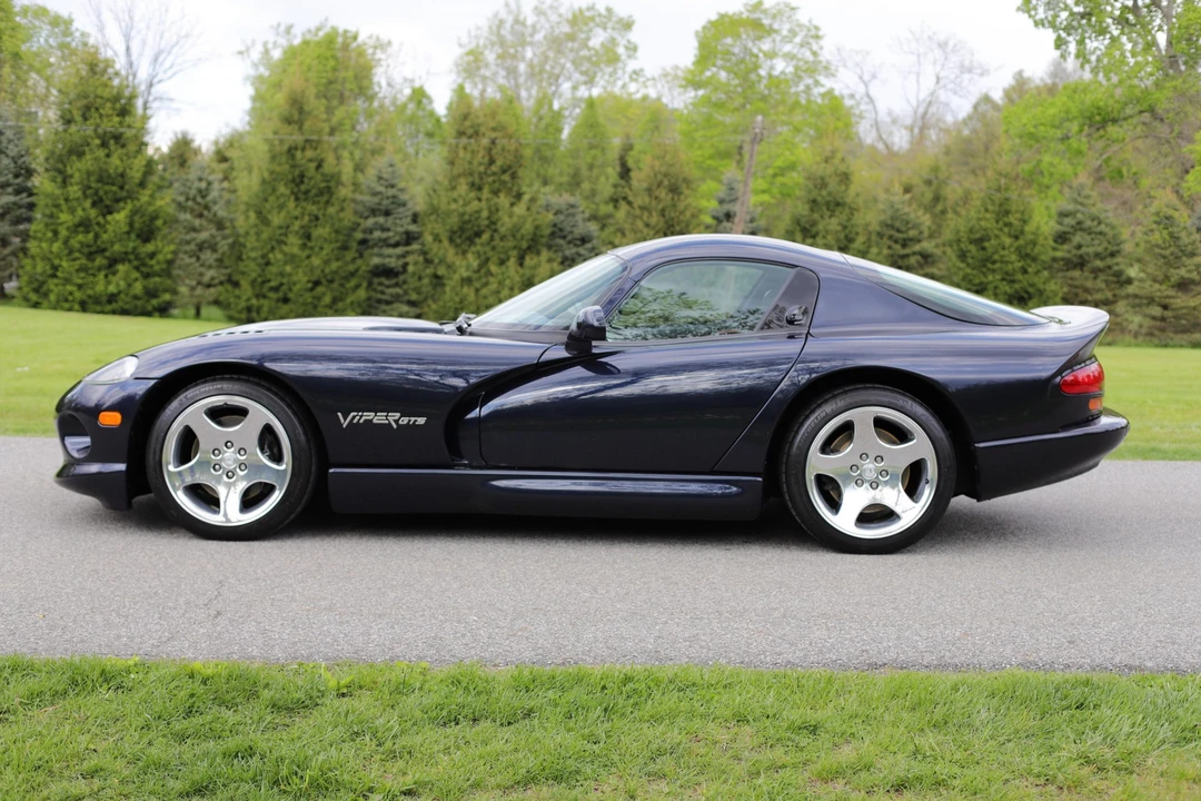 2001 Dodge Viper GTS 2nd Gen - Image 3 of 31