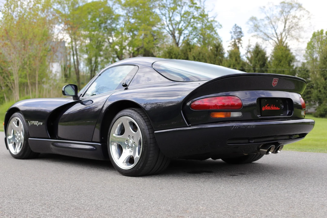 2001 Dodge Viper GTS 2nd Gen - Image 27 of 31